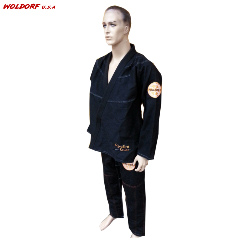 Jiu-Jitsu-Kimono-in-Black-Orange